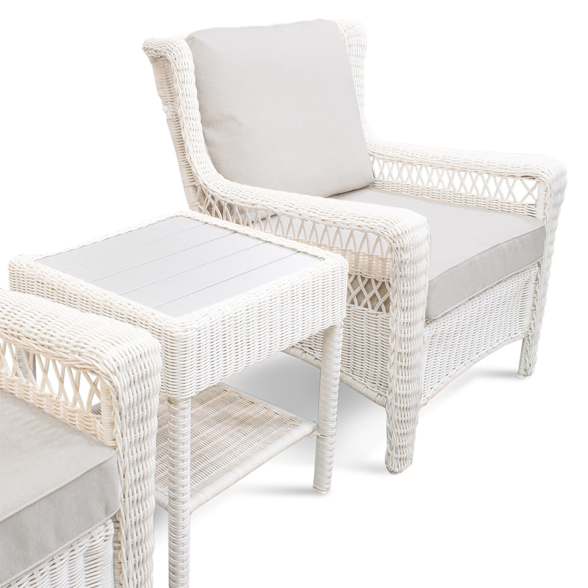 Park Meadows 3-Piece Wicker Outdoor Club Chair Bistro Set